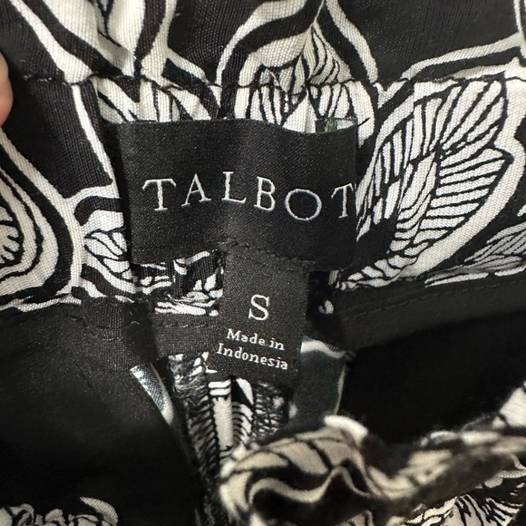 Talbots Wide Leg Crop Palazzo Pants Black/White | Floral | Elastic Waist | Small - Picture 3 of 11